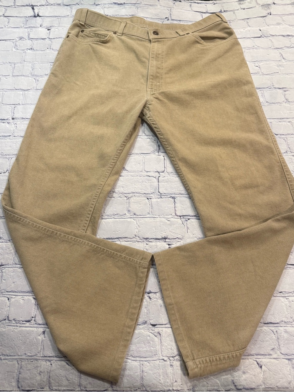 Vintage Men's Levi’s Classic Khaki Jeans | Made in USA | 38”x29” | EUC | Notes
